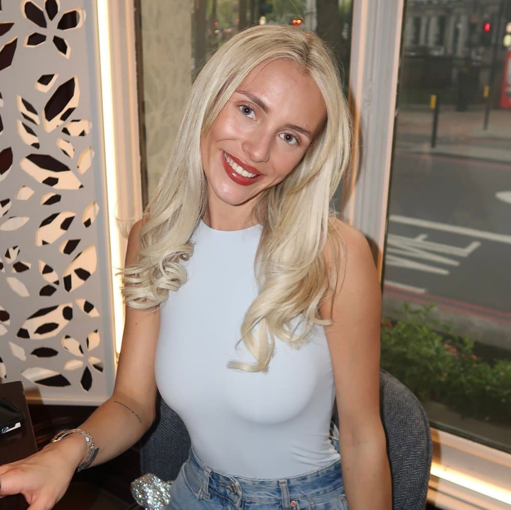Sienna Fleur Abbotts