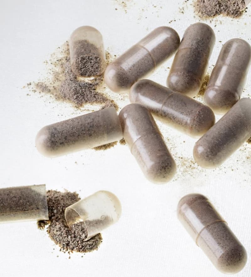 Cover image for The Supplements Worth Shopping