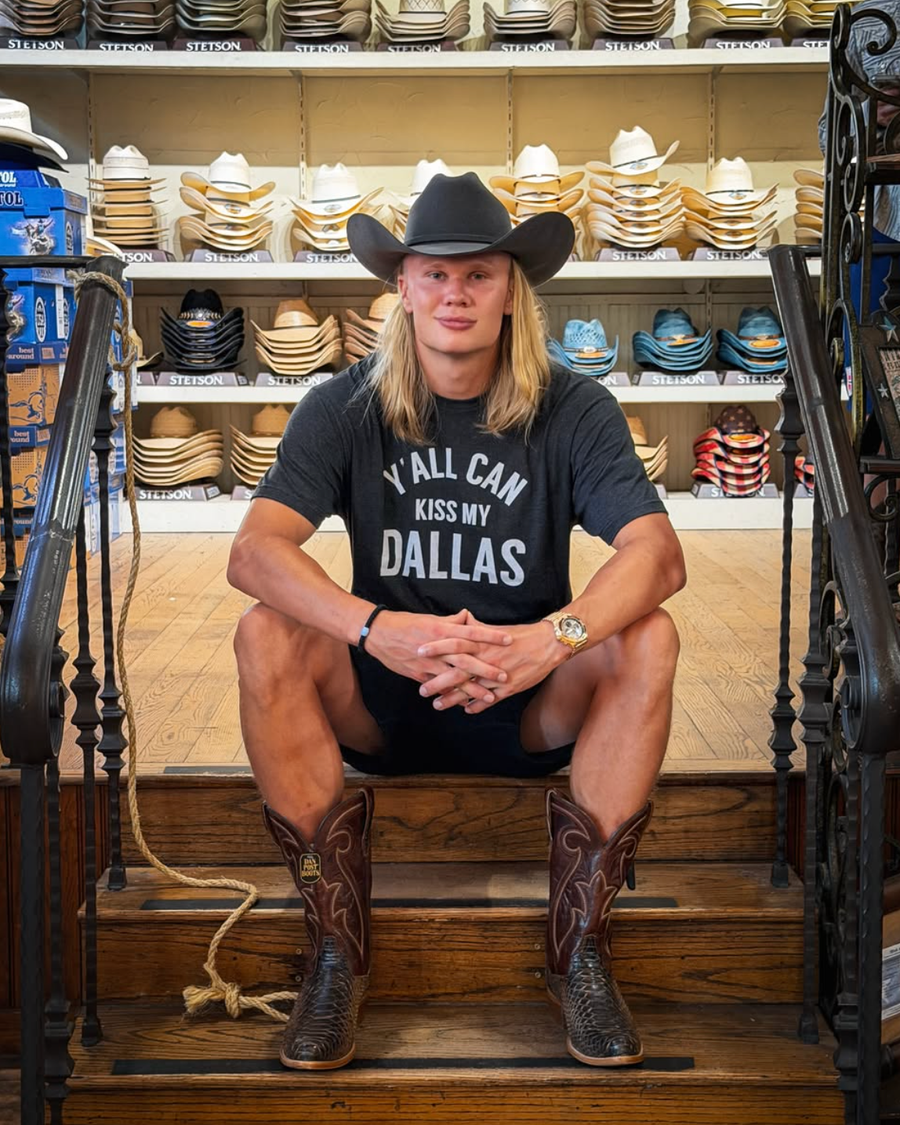 Erling Haaland cowboy hat