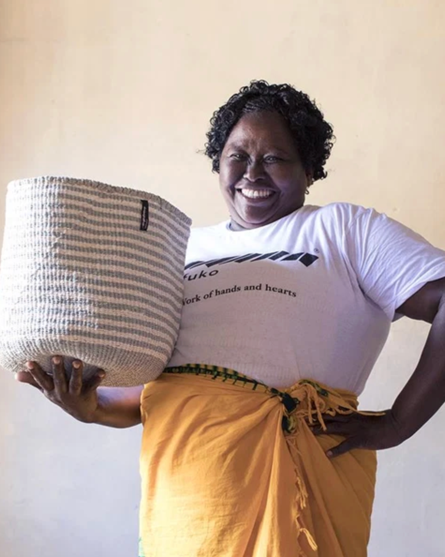 Felister Nzyoka Kyanguyu, Mifuko